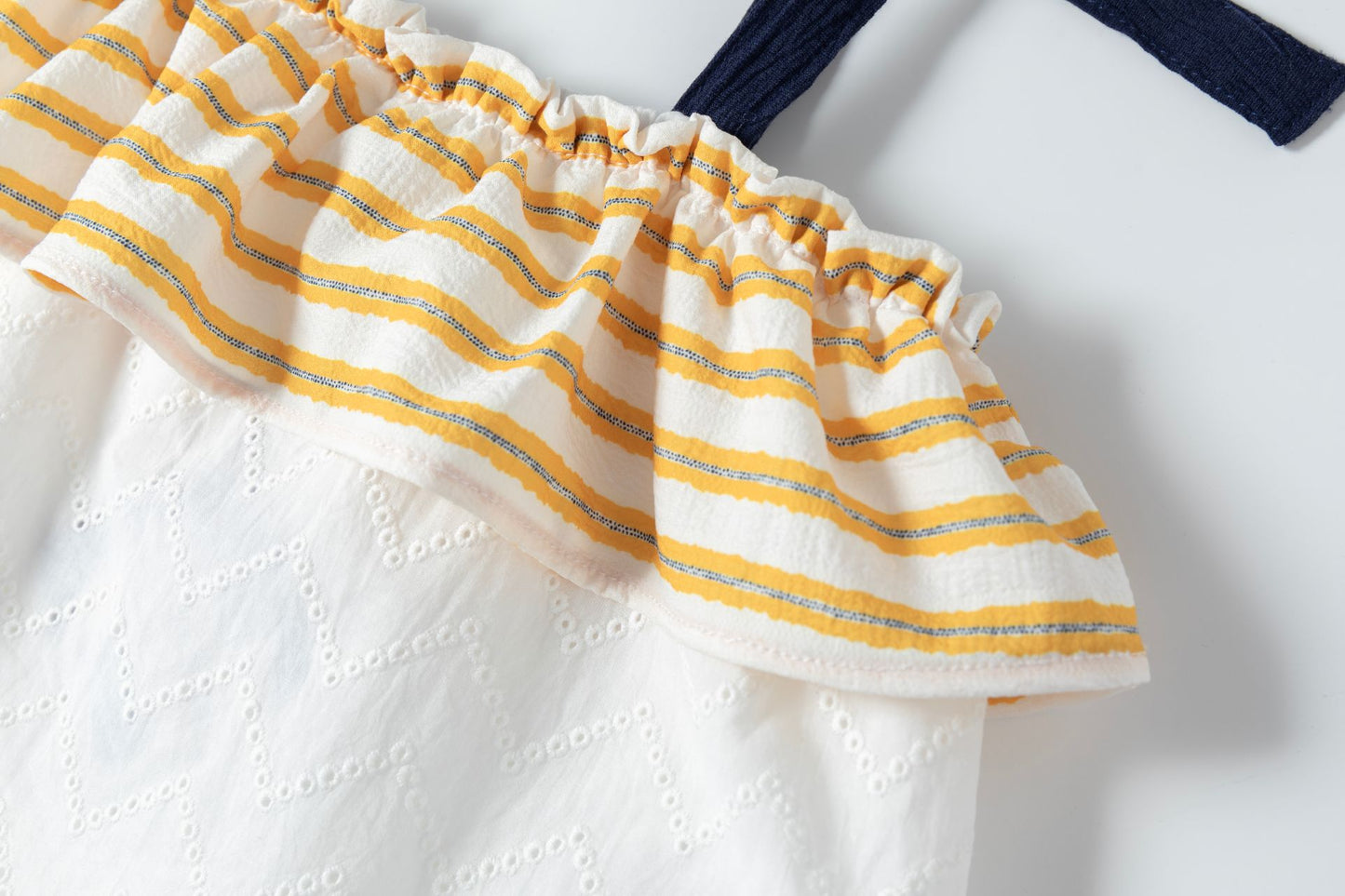 Blusa tirante de vestir de niña con volante del tejido rayas amarillas 3-10 años JGV93709