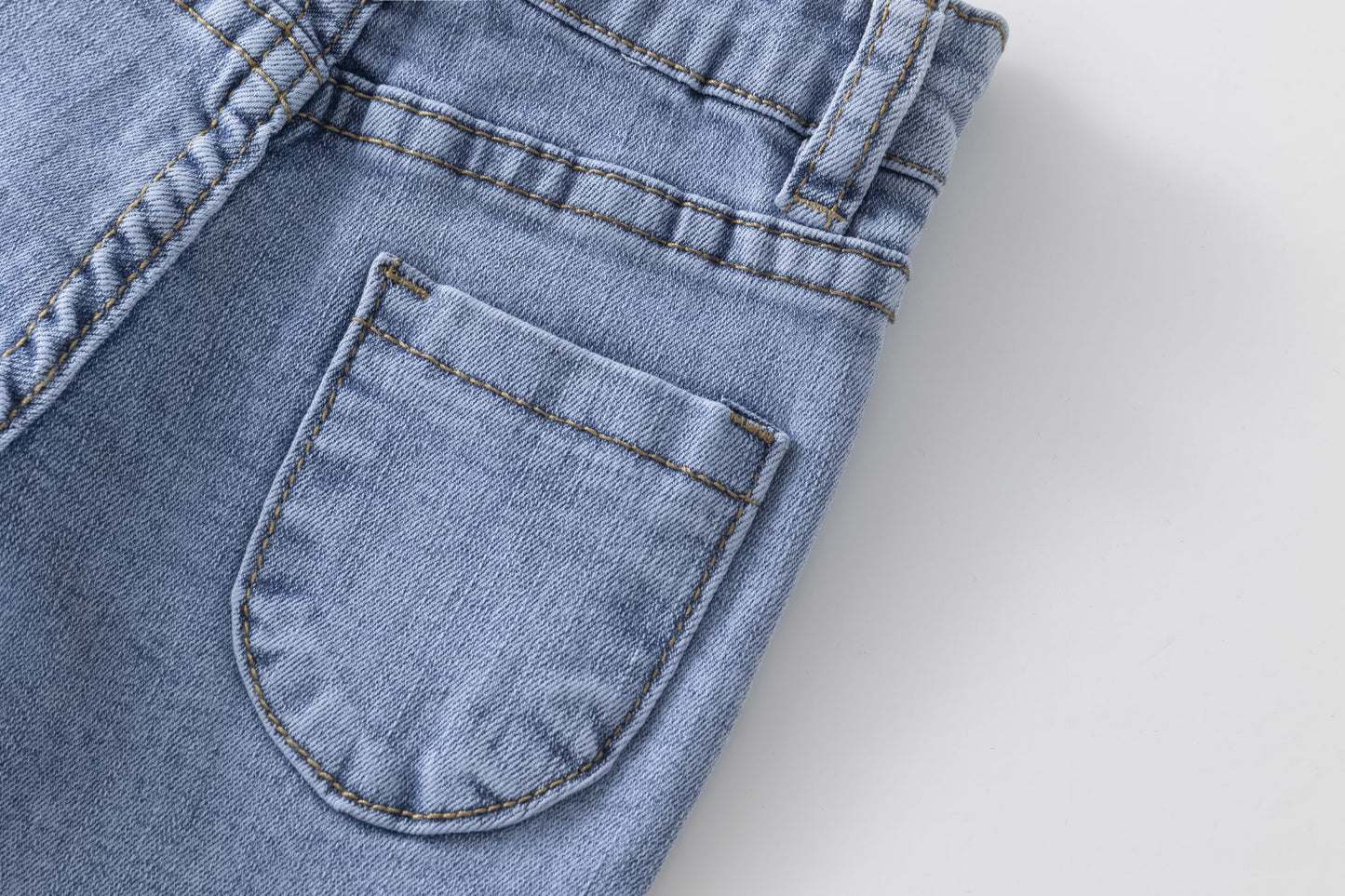 Pantalón vaquero denim con flores bordadas bebé niña 6-24M 👶🌼 - BGI54539