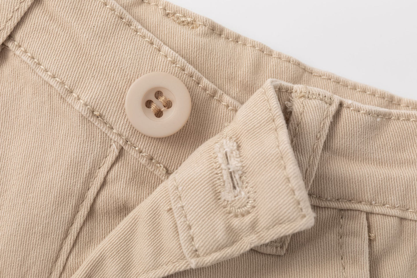 Bermuda vaquera de niño bebe, con dos bolsillos laterales y dos bolsillos de vivos en trasero de la prenda, color beige 6-24 meses