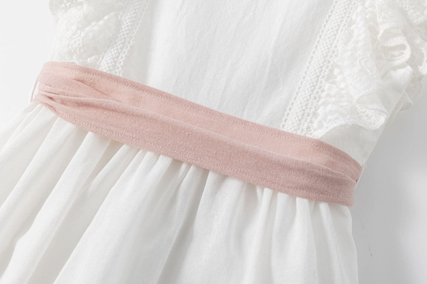 Vestido de fiesta de niña. Detalle de lazo en la cintura 3-10 años