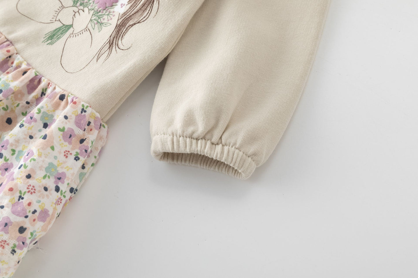 Vestido bebé niña manga larga con flores y relieve 🌸👧 - BGI65505