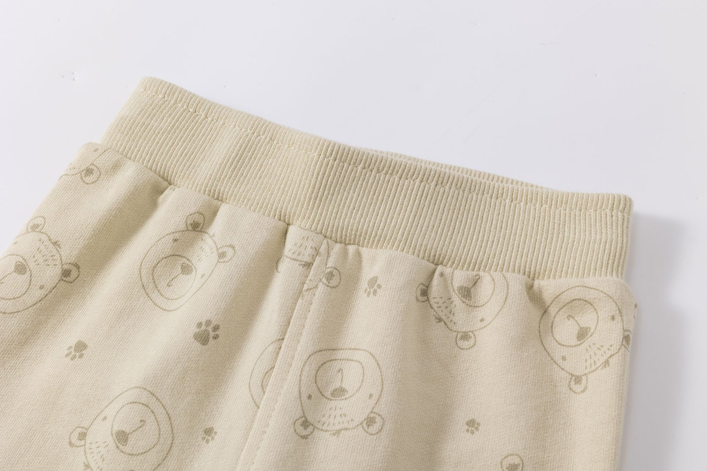 Pantalón Deportivo Bebé Niño Camel con Estampado Ositos (6-24M) 🐻👶