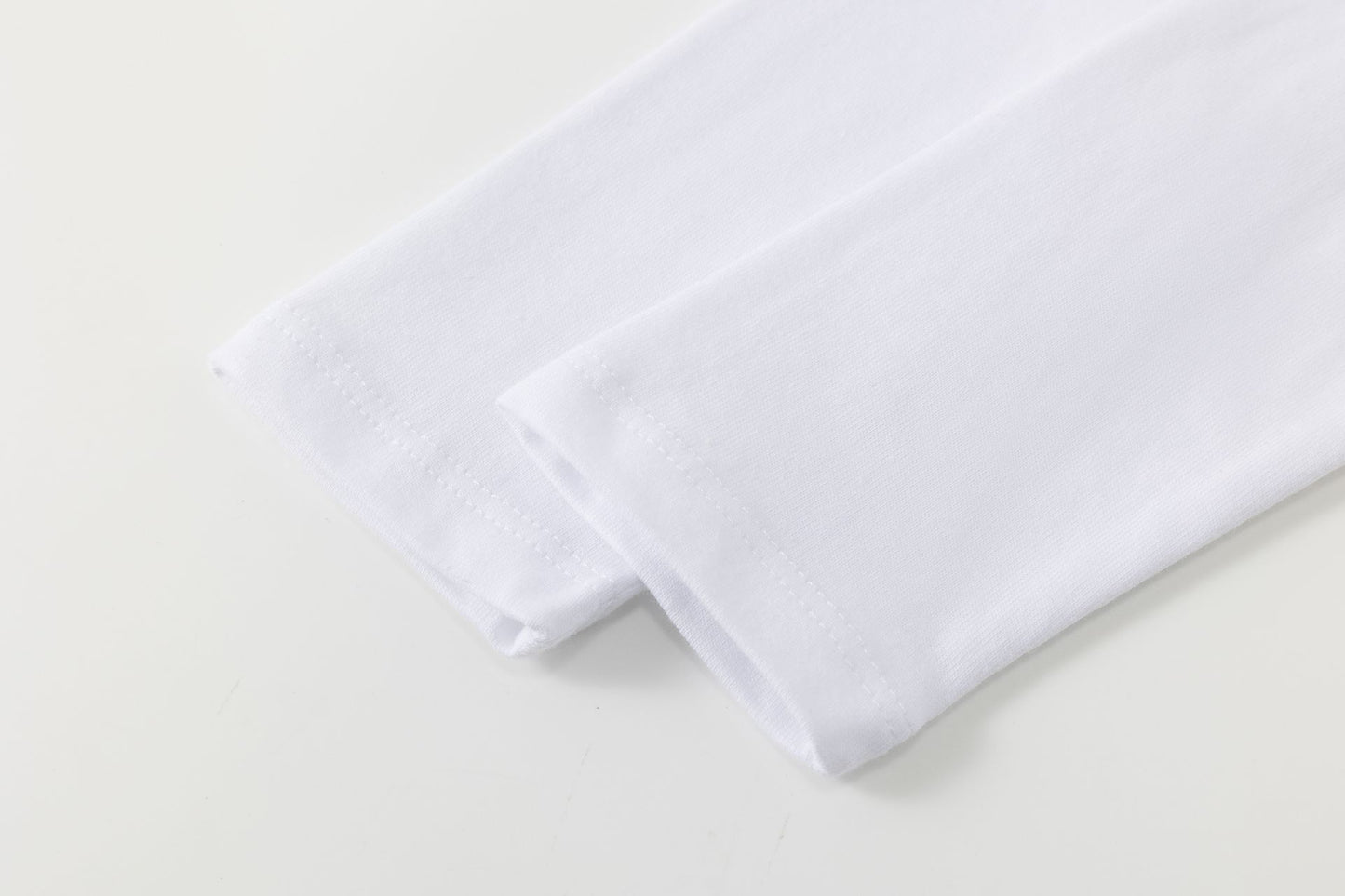 Camiseta niño manga larga blanca con gráfico de animalitos | 2-6 años