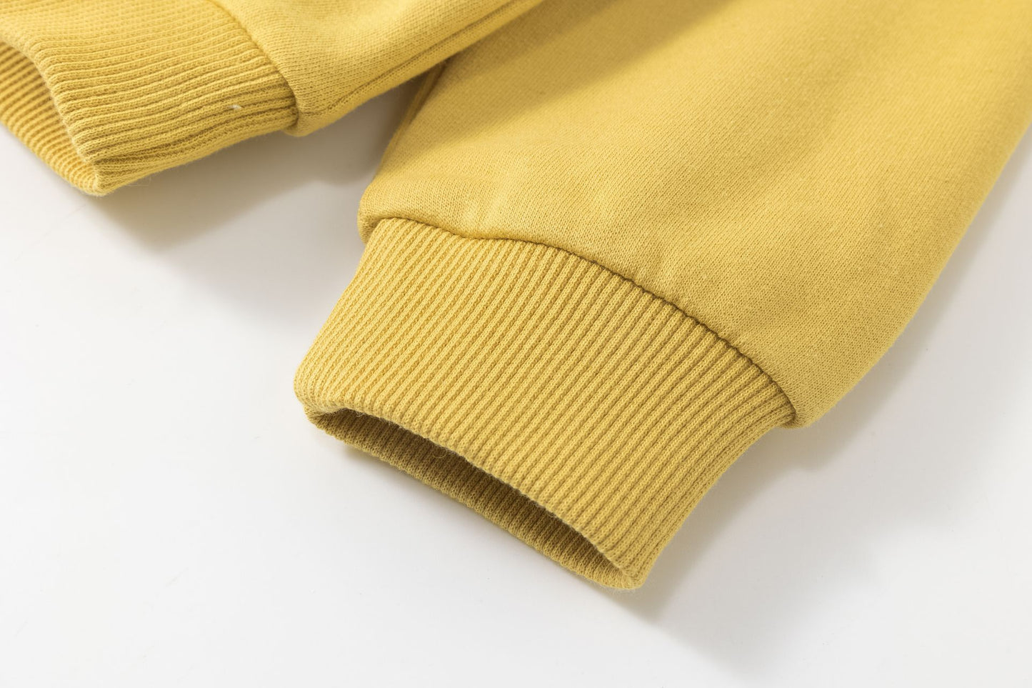 Conjunto bebé niño sudadera y pantalón felpa mostaza | Comodidad y estilo 2-6 años