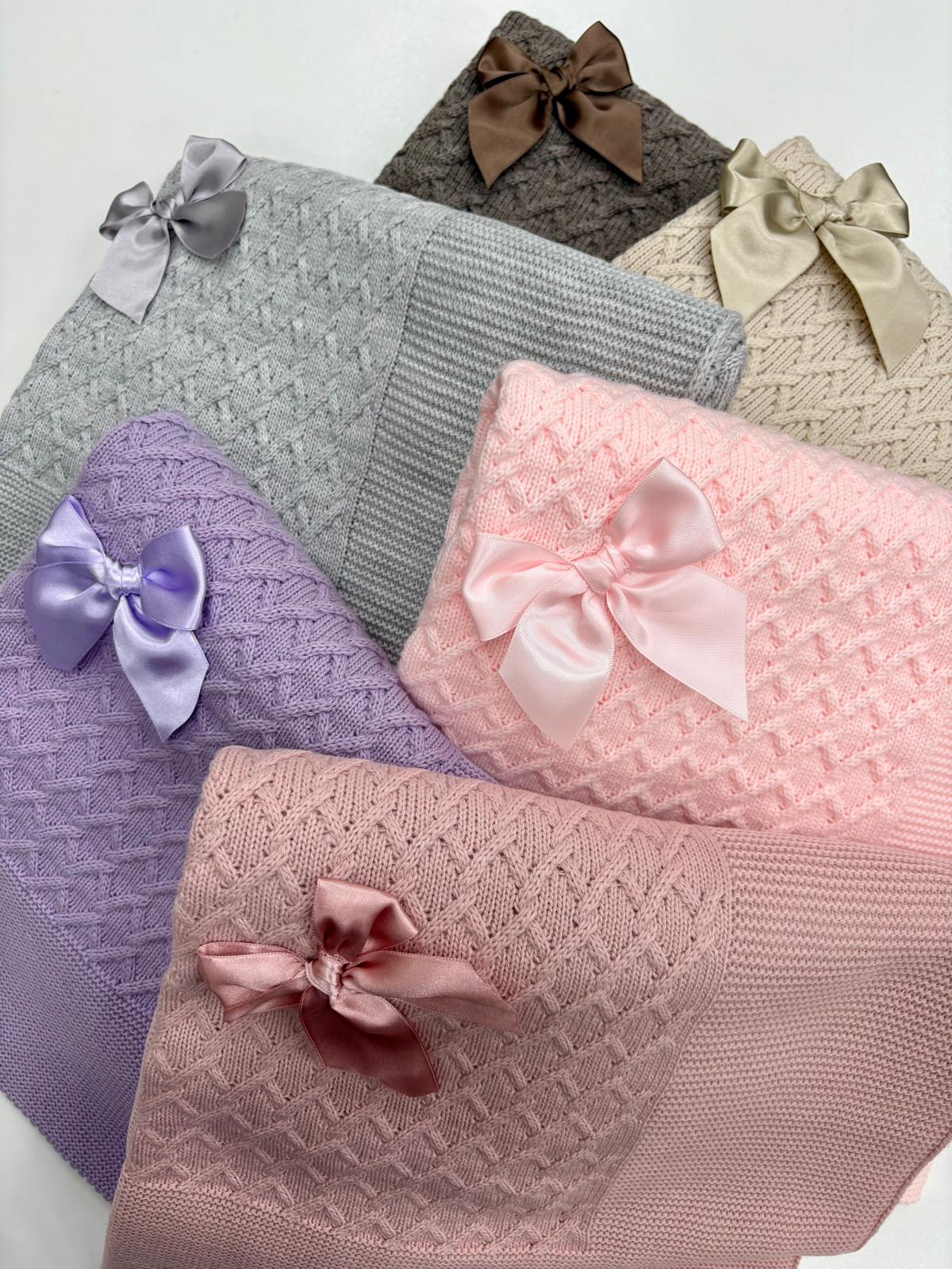 Toquilla Bebé Topo con Lazo – Suave y Toquillas Bebé con Lazo – Colores Topo, Crudo, Gris, Rosa Palo, Rosa Bebé y Lila