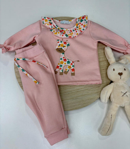 Chándal bebé niña rosa con jirafa y cuello volante – 2 piezas sudadera y pantalón | 6-48 meses