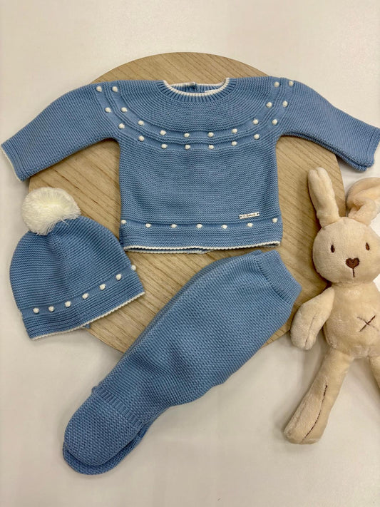 Conjunto primera puesta bebé 3 piezas azul con topitos y pompón marfil – 0 a 6 meses