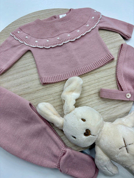 Conjunto primera puesta bebé 3 piezas rosa empolvado con cuello volante y topitos marfil – 00 prematuro a 6 meses