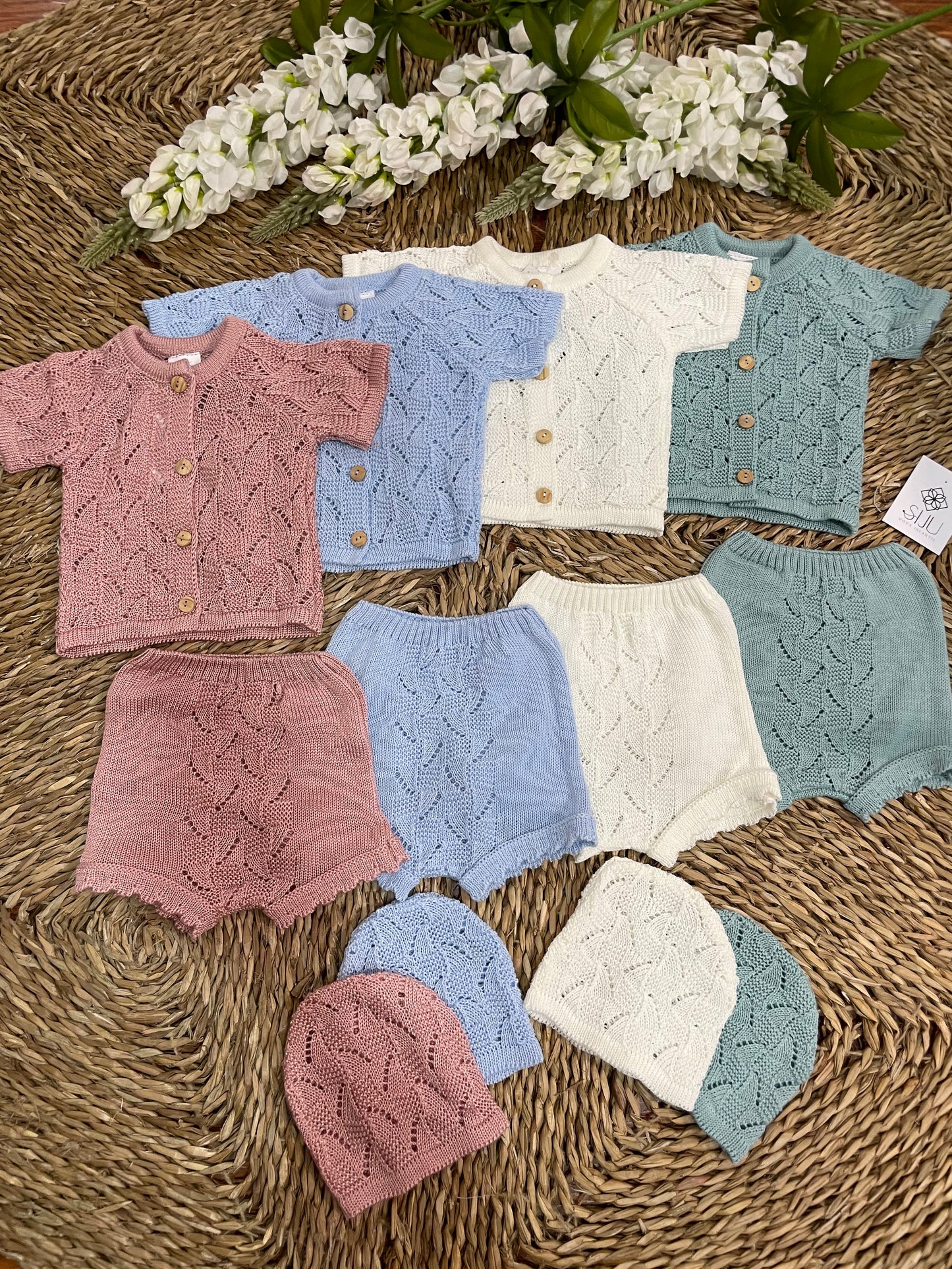 Conjunto hilo manga corta, ranita y gorro bebe primera puesta Granada