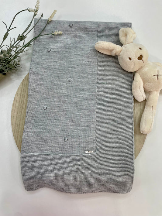 Toquilla de Lana Gris – Primeras Puestas y Salida del Hospital para Bebé 🌙👶