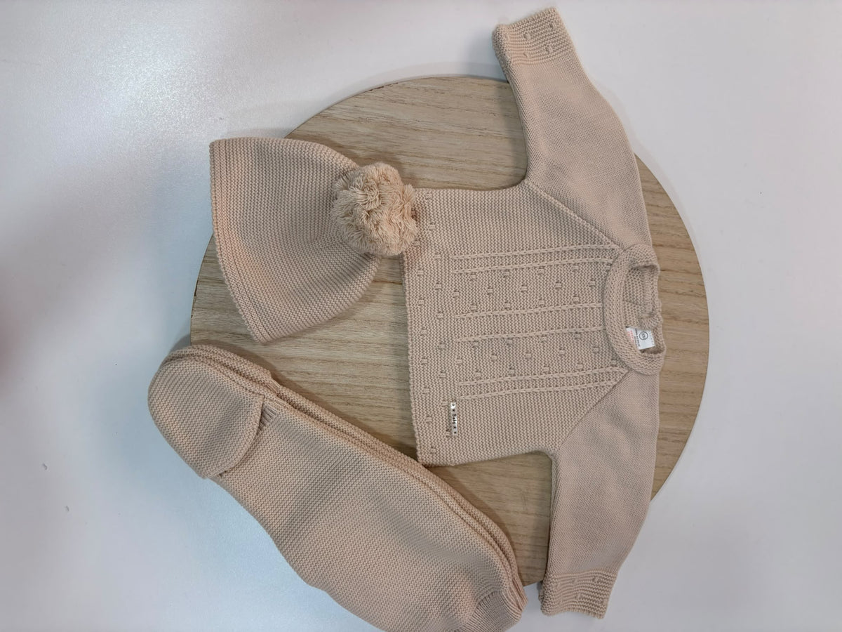 Conjunto de Primera Puesta Beige para Bebé | 00 a 6 Meses