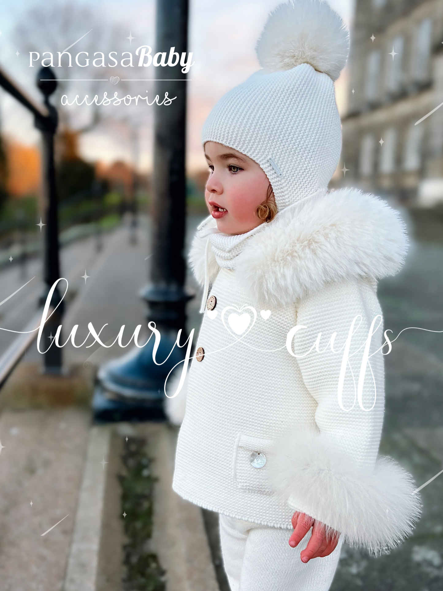 Gorro Orejero Aviador Marfil Pangasa Baby 🤍 3-36M | Con pompón desmontable