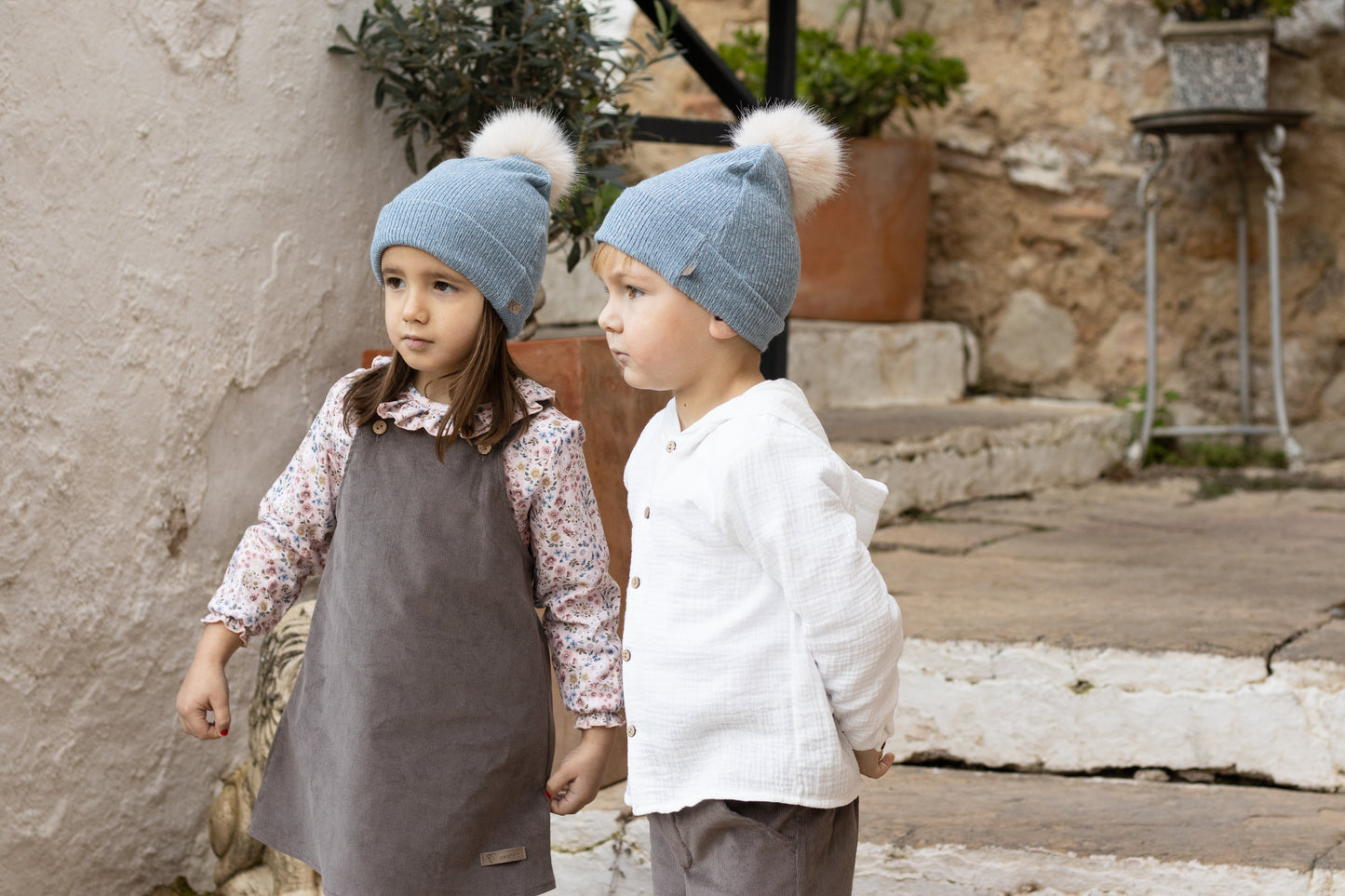 Conjunto Pichi Poniente niña Calamaro | 3-6 años | 100% algodón | Camisa con volante y pichi marrón
