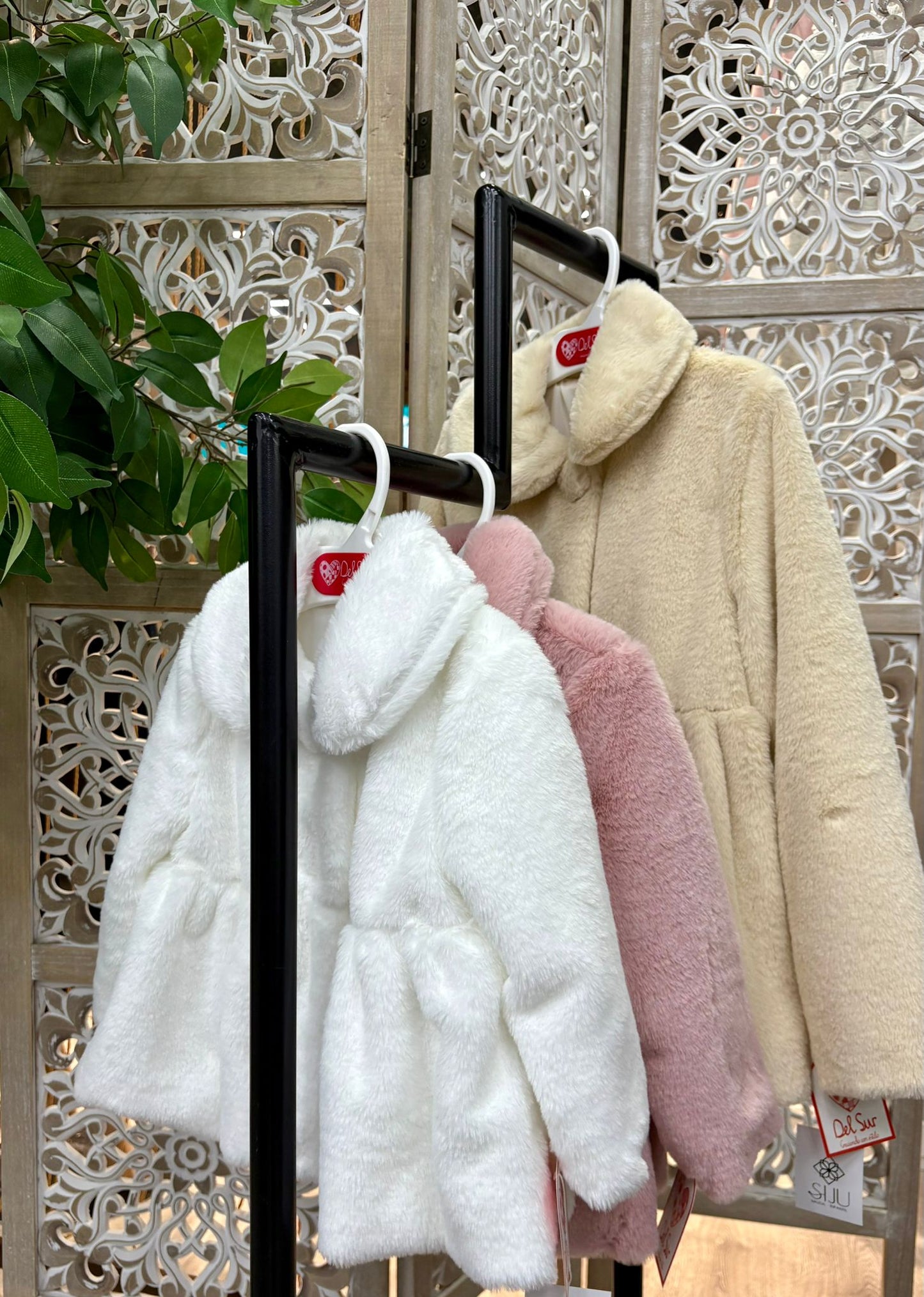 Abrigo Pelo Niña con Cintura | Tallas de 3 a 10 Años