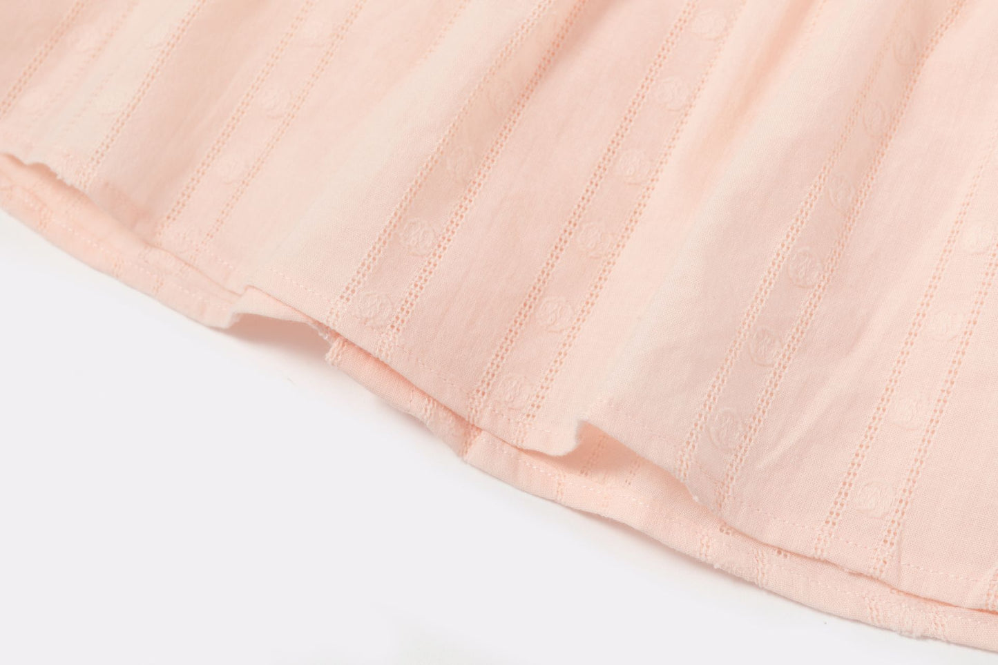 Blusa bebé niña manga larga con cuello volante color salmón 🌸 - BGV93537