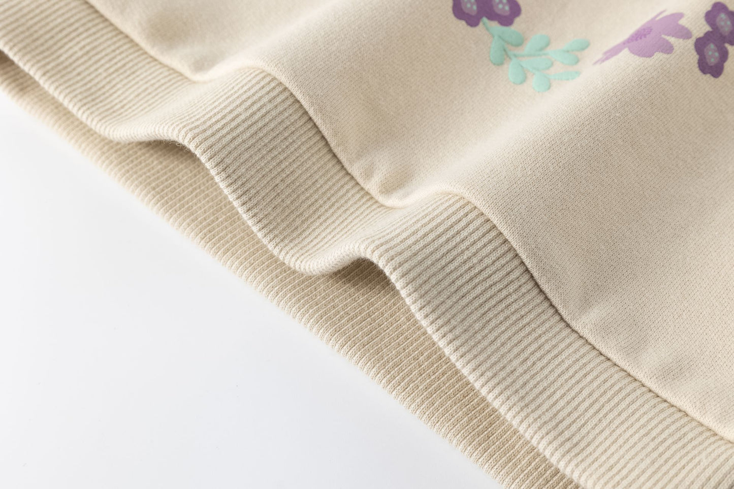 Conjunto jogging bebé niña flores en relieve 🌸💜- BGI65508
