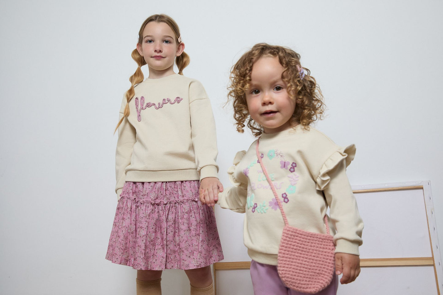 Conjunto jogging bebé niña flores en relieve 🌸💜- BGI65508