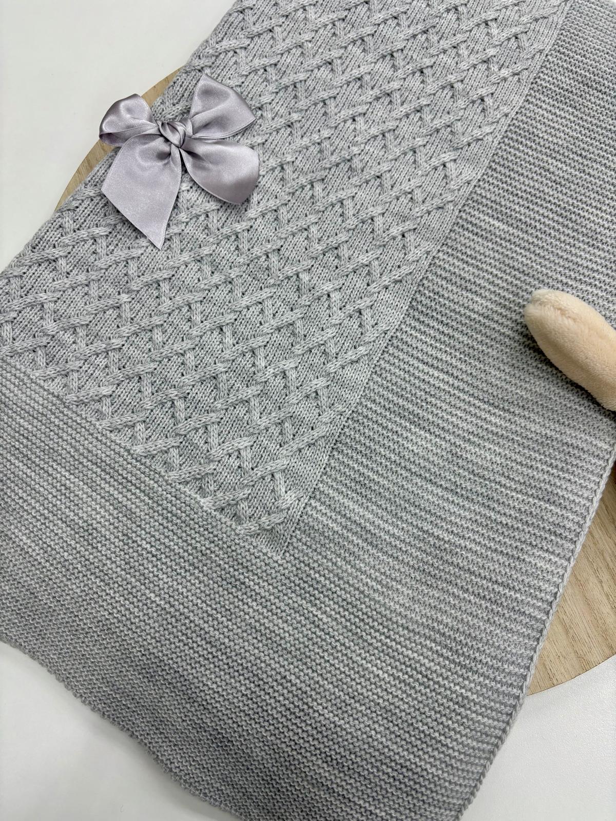 Toquilla Bebé Topo con Lazo – Suave y Toquillas Bebé con Lazo – Colores Topo, Crudo, Gris, Rosa Palo, Rosa Bebé y Lila