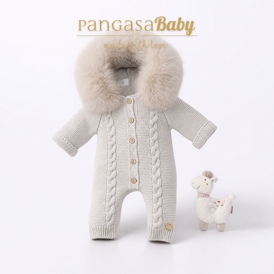 Buzo Bebé Ochos Color Camel con Capucha Desmontable 0-12 Meses | Pangasa