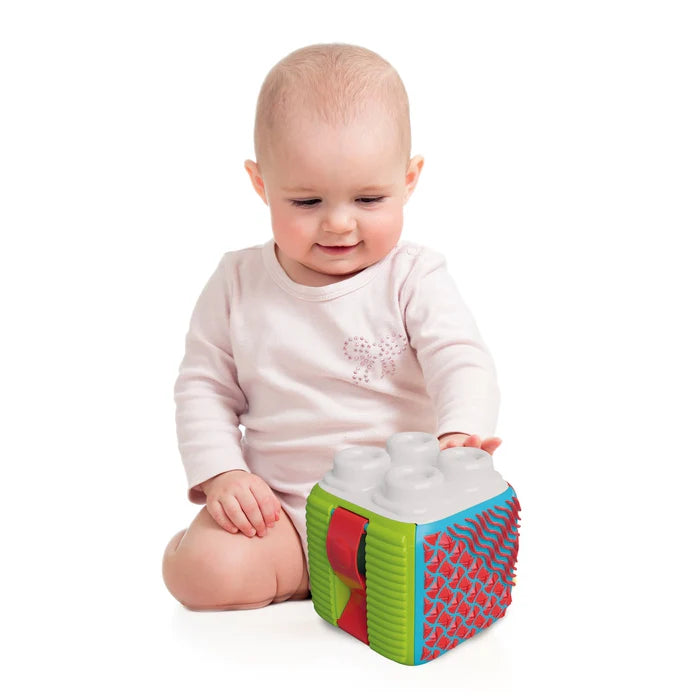 Clemmy – Cubo de Actividades con Bloques Blanditos 6-36m | Clementoni