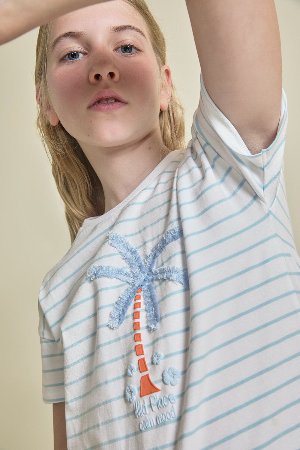 Camiseta infantil de rayas con bordado Street Monkey 2-16 años