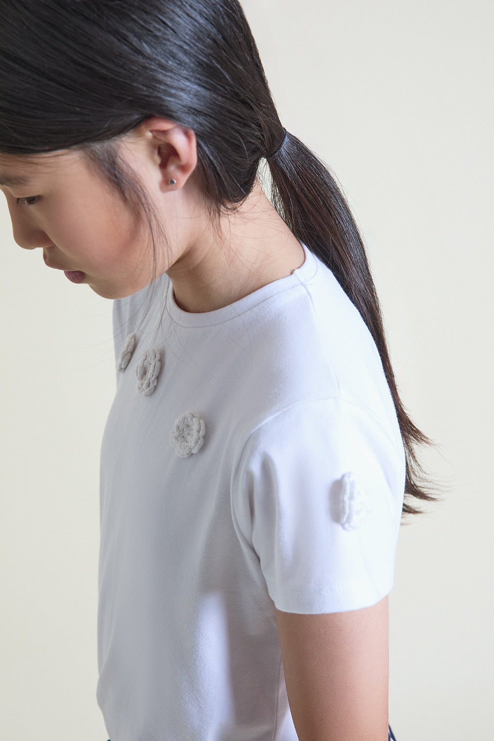 Camiseta blanca con flores para niña Street Monkey 2-16 años