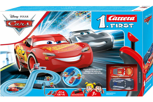Circuito Cars Disney-Pixar – Duelo Rayo McQueen vs Jackson Storm