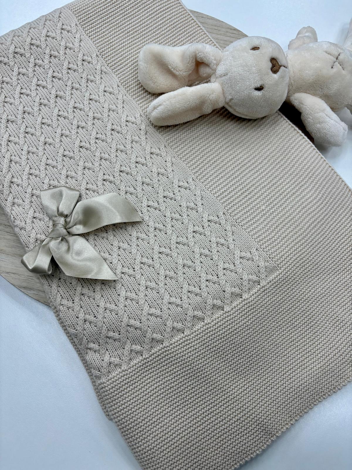 Toquilla Bebé Topo con Lazo – Suave y Toquillas Bebé con Lazo – Colores Topo, Crudo, Gris, Rosa Palo, Rosa Bebé y Lila