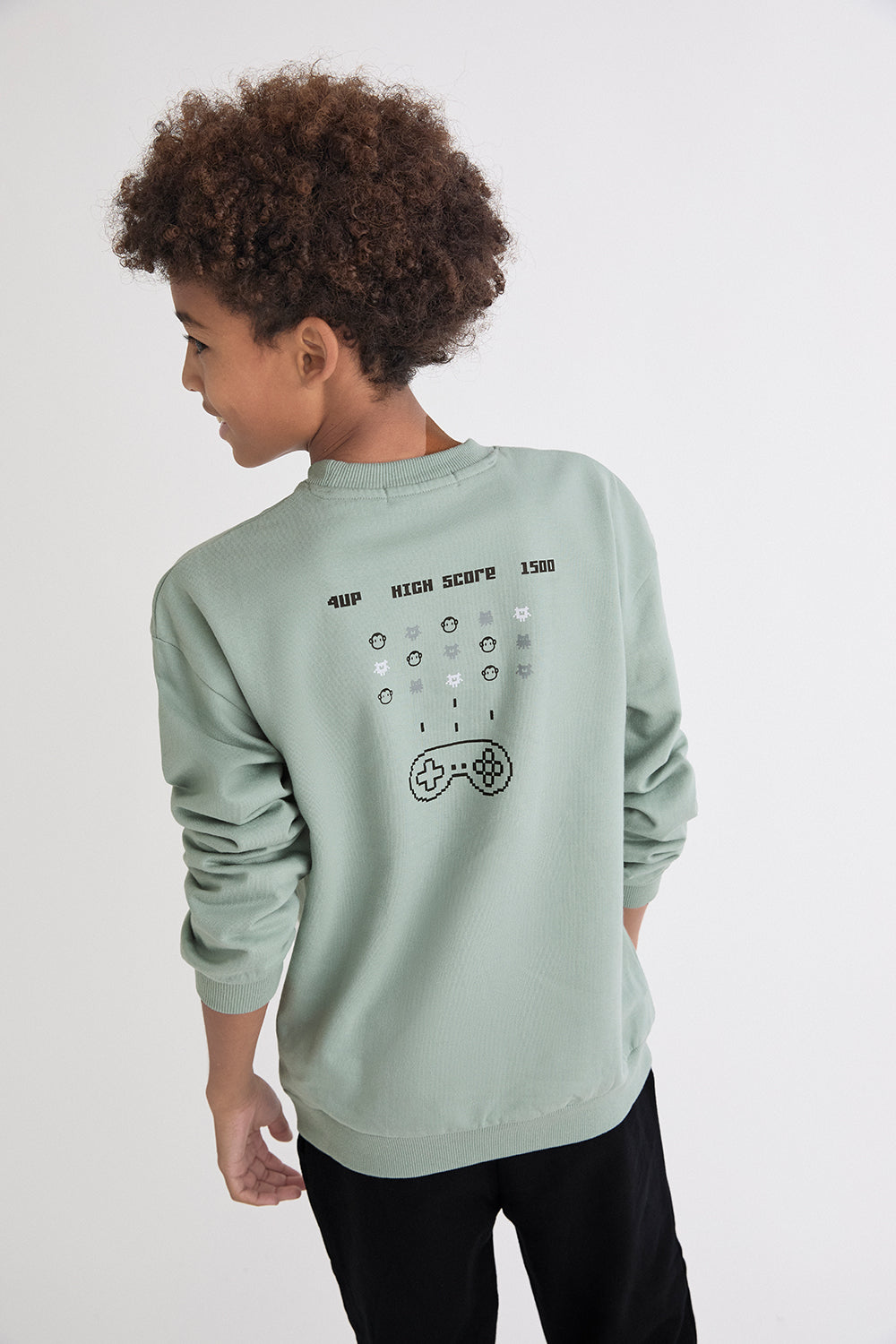 Conjunto Niño Sudadera Verde Claro y Pantalón Negro Street Monkey | Siju Moda Infantil