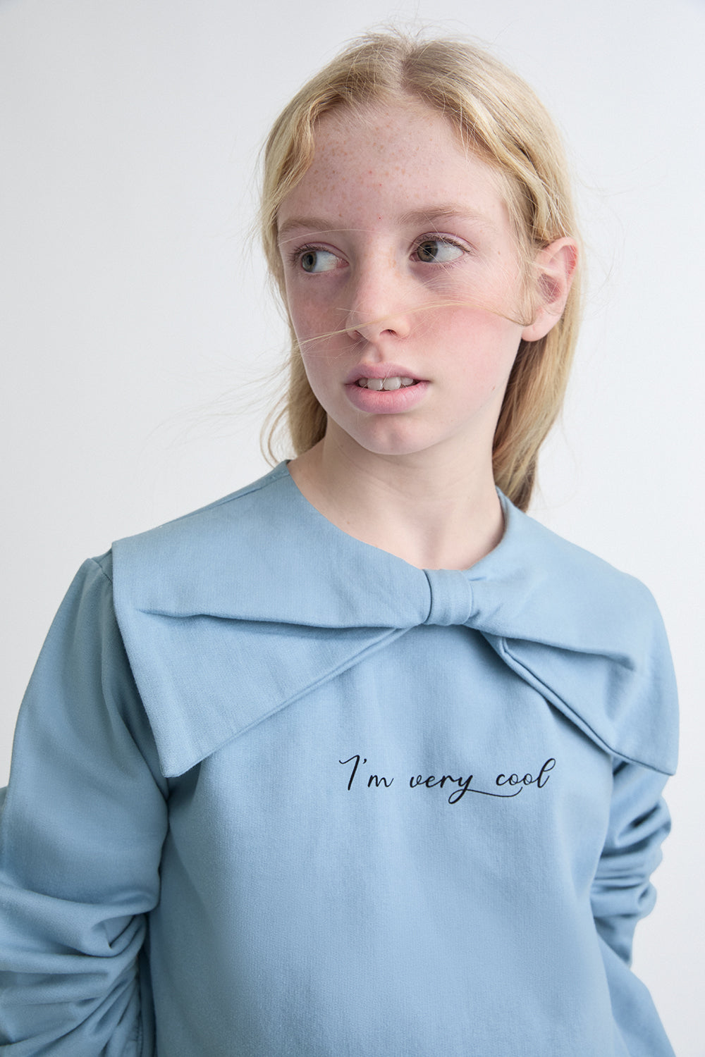Sudadera Niña Azul Celeste con Gran Lazo “I’m Very Cool” 2-16 Años 366014 | Siju Moda Infantil