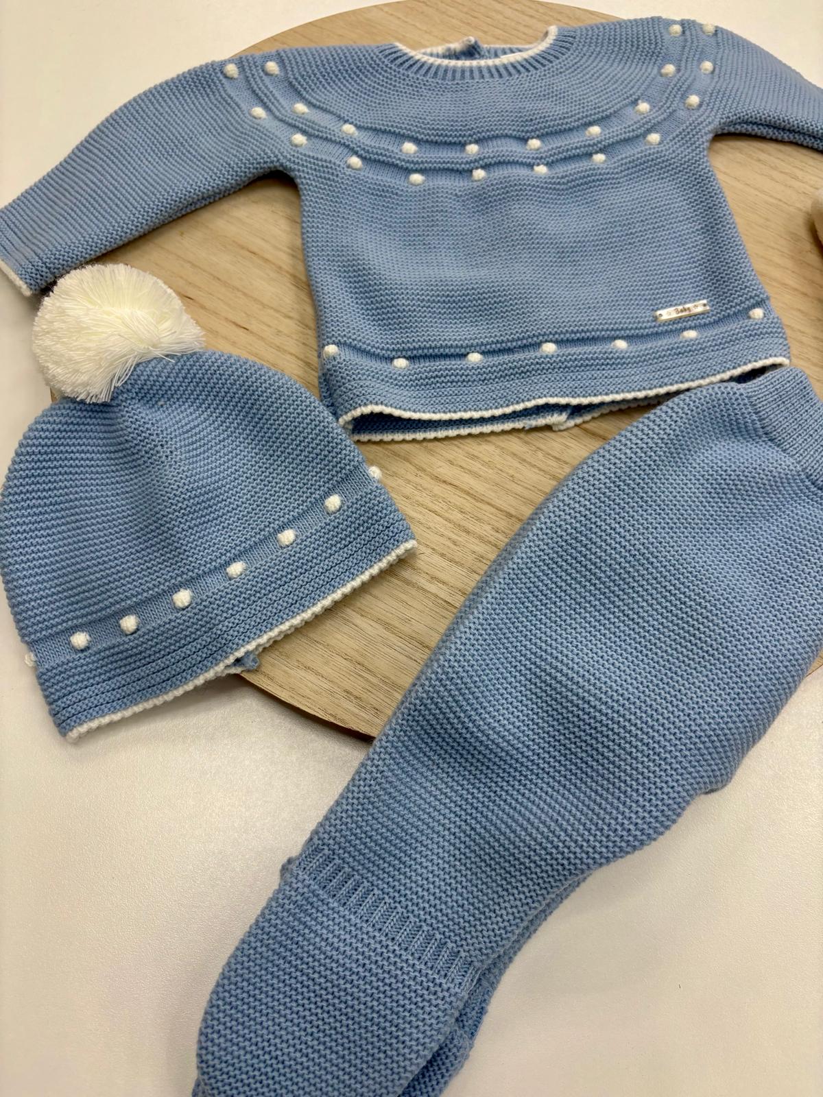 Conjunto primera puesta bebé 3 piezas azul con topitos y pompón marfil – 0 a 6 meses