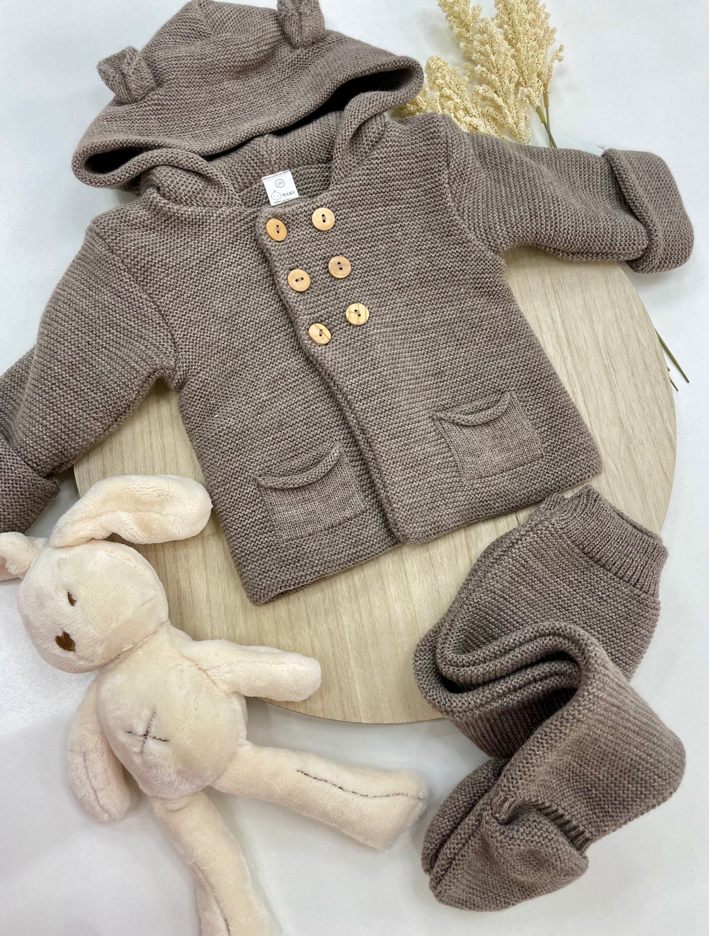 Conjunto Chaqueta y Polaina de Lana para Bebé – Marrón con Capucha y Orejitas (3-12 meses) 🤎🐻