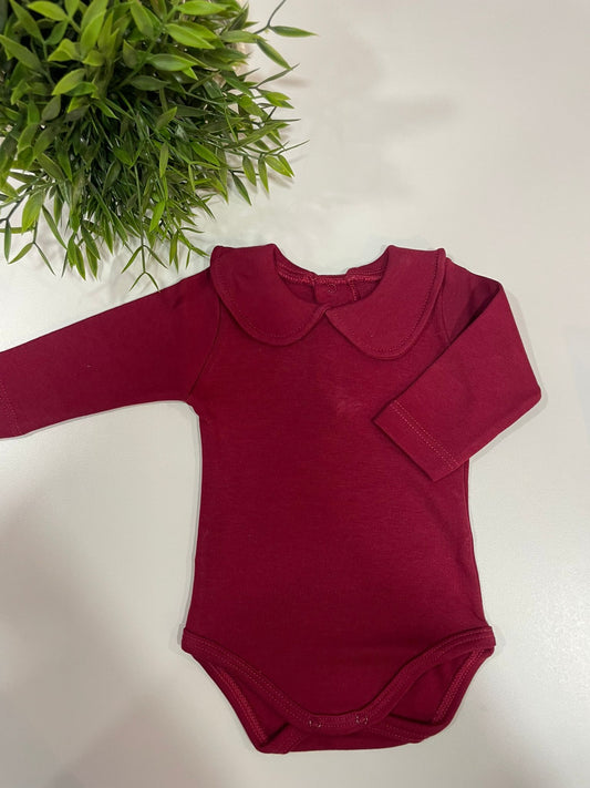 Body  bebé cuello rendodo granate  modelo Lugo Calamaro tallas 1-36 meses