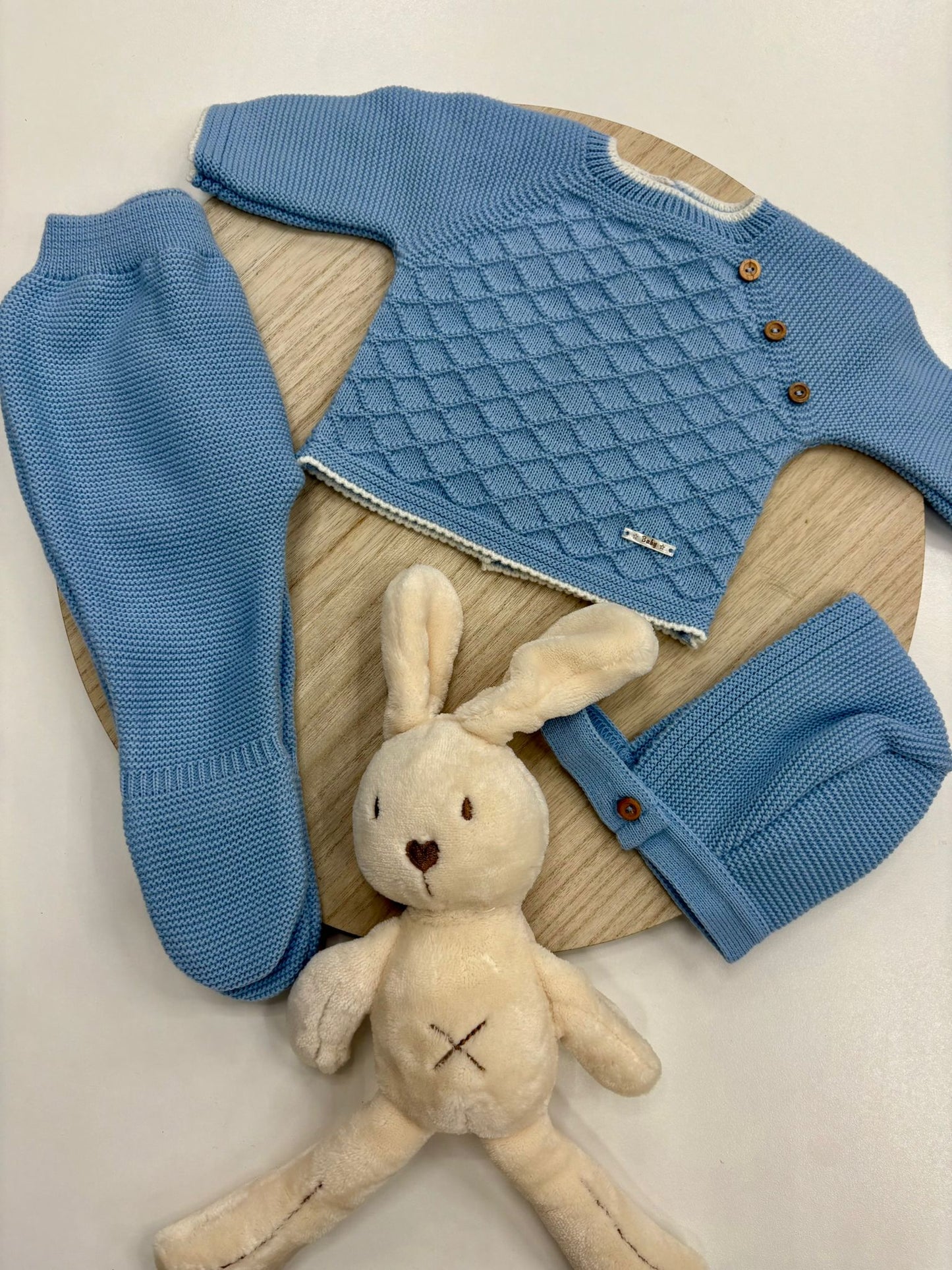 Conjunto primera puesta bebé 3 piezas con capota y botones laterales – 00 prematuro a 6 meses