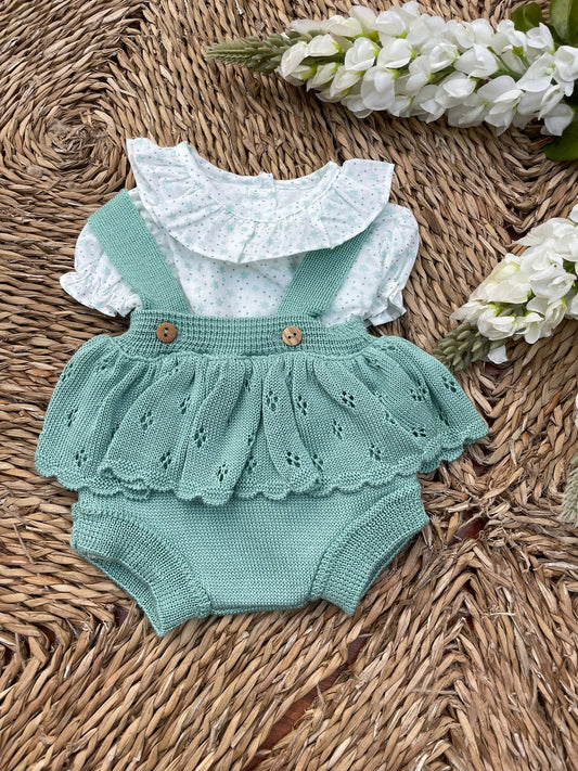 Conjunto de hilo peto con volante en color verde mint y blusa con volante bebe 1-12 meses