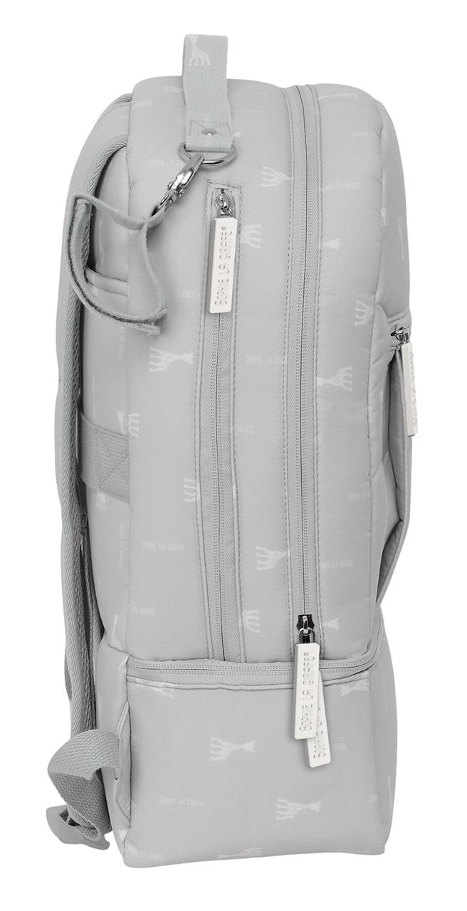 Mochila para carrito y accesorios bebé Sophie la Girafe Mum (30 × 43 × 15 cm) con compartimentos