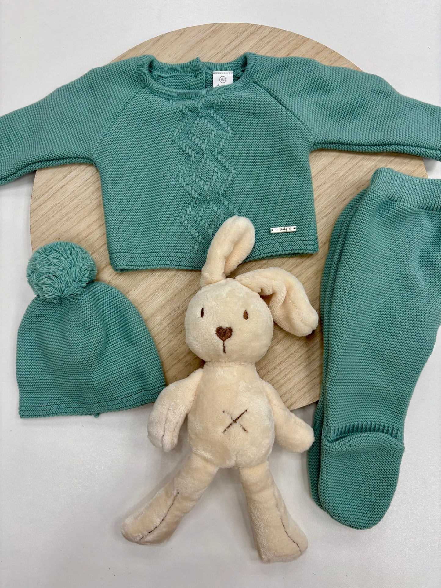 Conjunto primera puesta bebé 3 piezas verde mint – jersey con dibujo de rombos y gorro con pompón – 00 prematuro a 6 meses