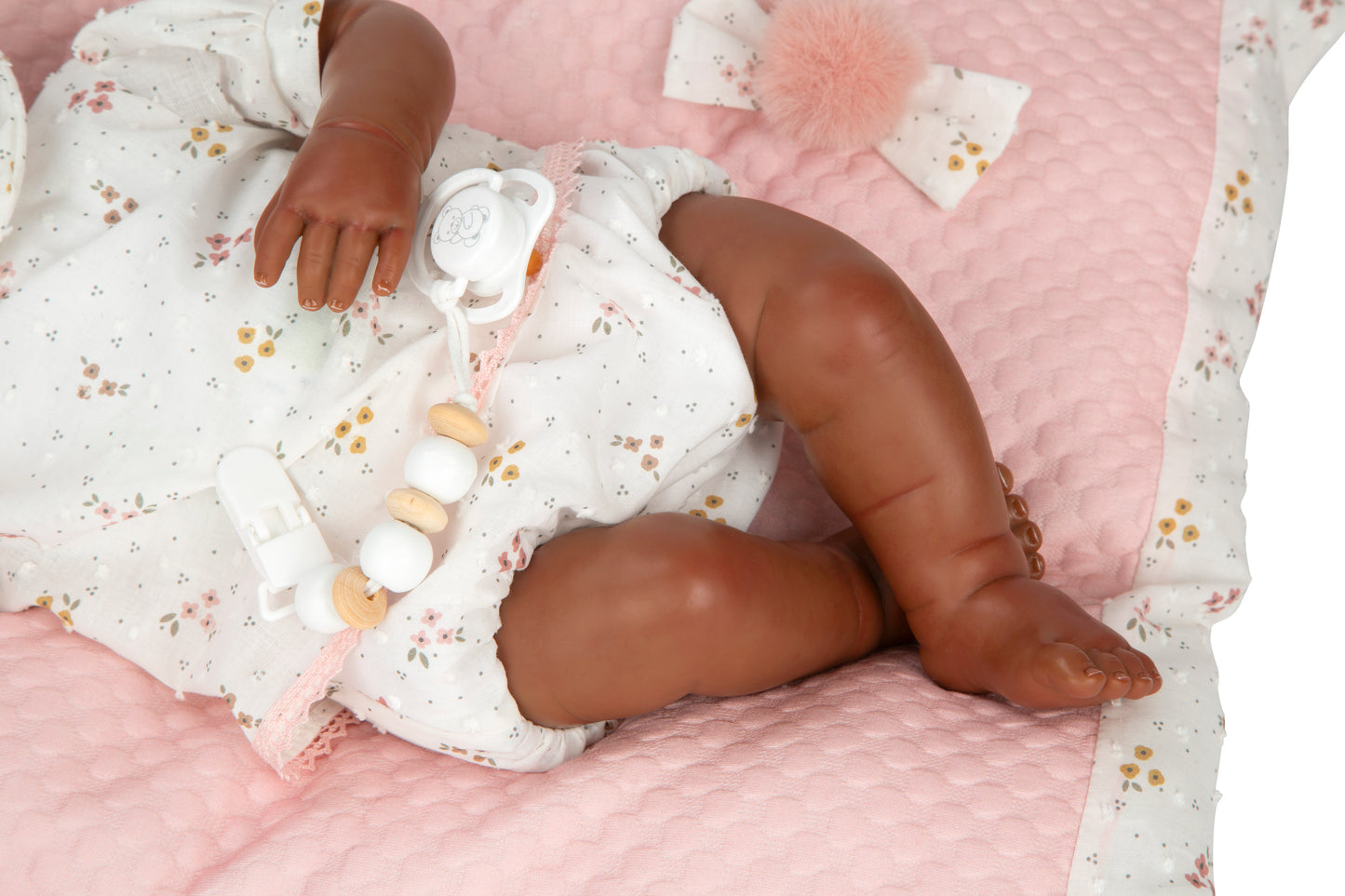 Bebé Reborn Sasha con cojín Arias – 45 cm de ternura y realismo 🌸