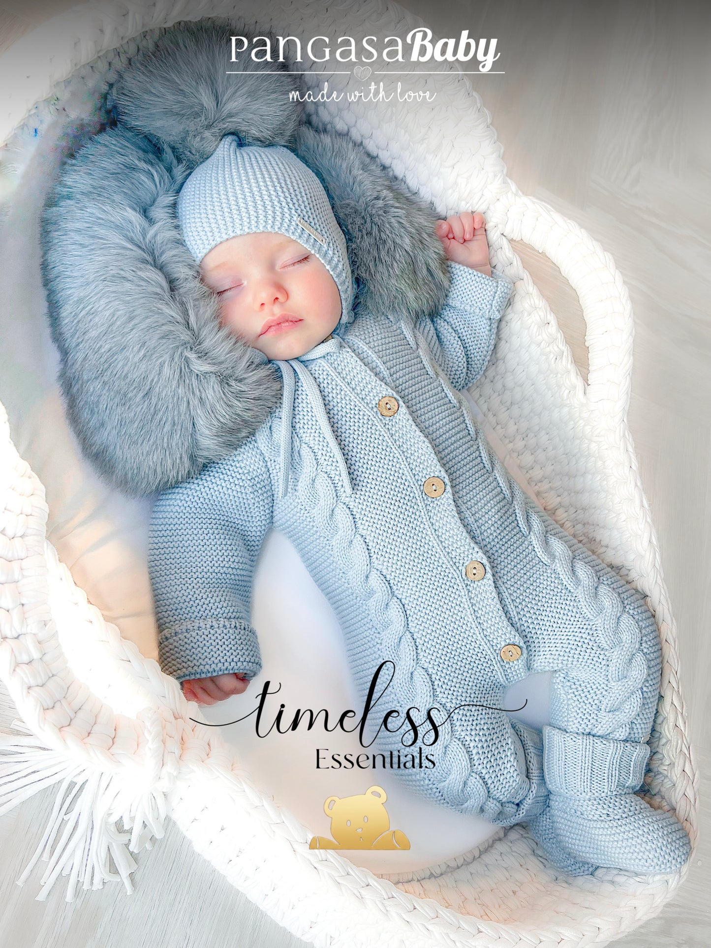 Gorro Orejero Aviador Celeste Empolvado Pangasa Baby 💙 3-36M | Con pompón desmontable