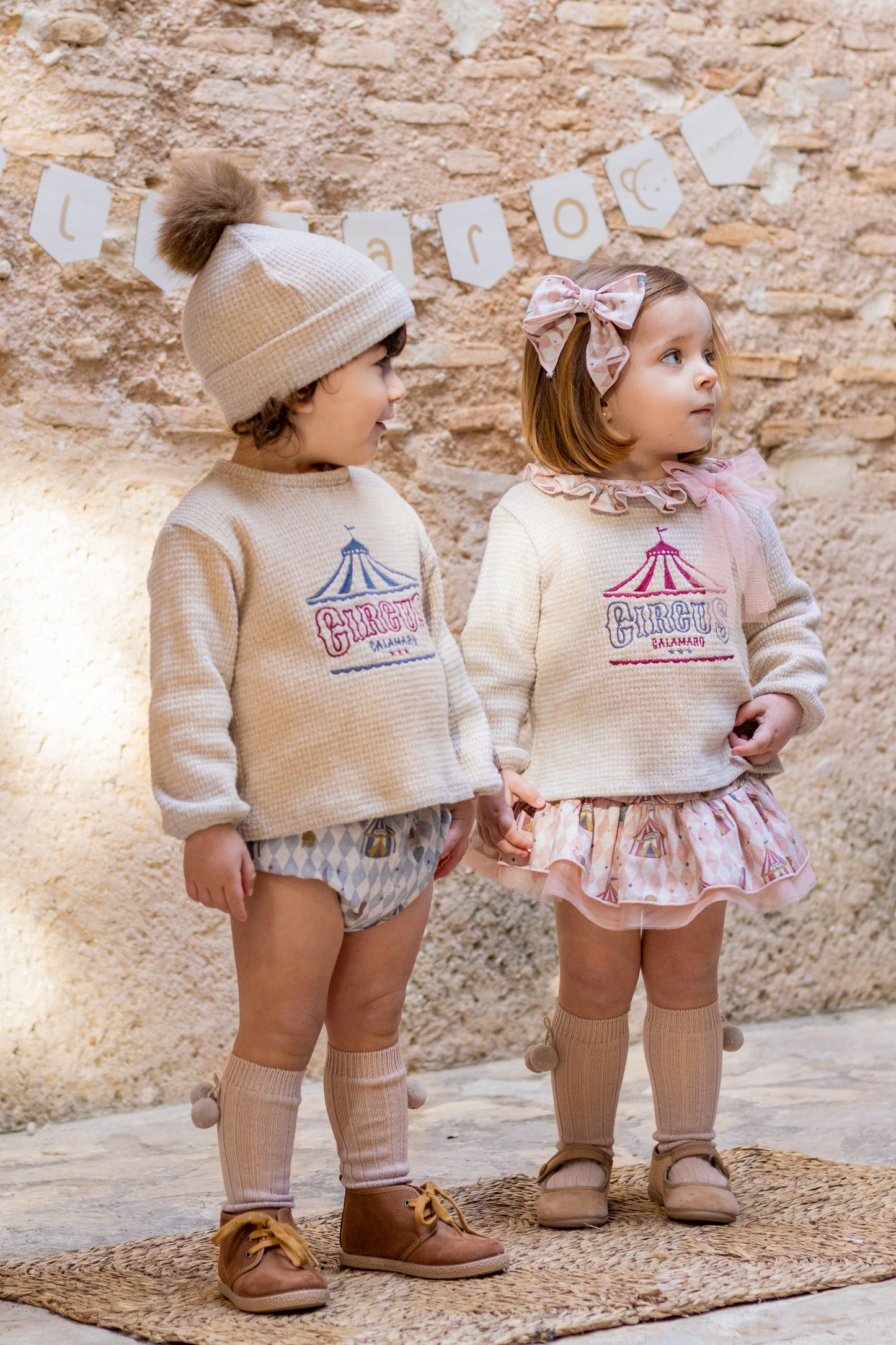 Conjunto Pololo Mistral niña con volante – Calamaro (1-36 meses)