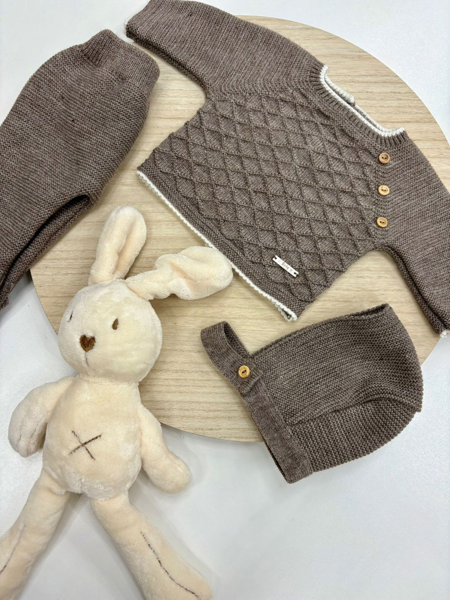 Conjunto primera puesta bebé 3 piezas topo con capota y botones laterales – 00 prematuro a 6 meses