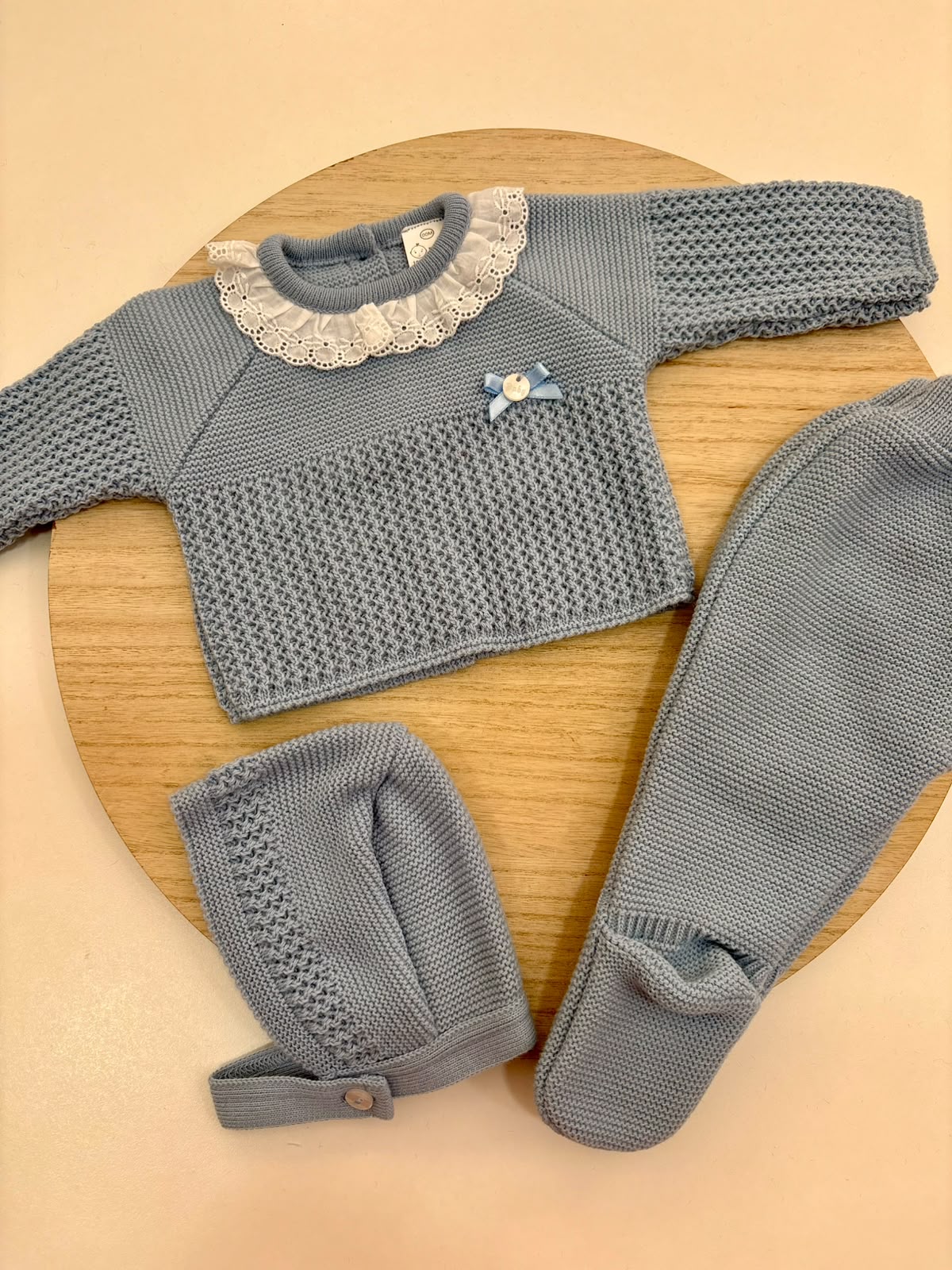 Conjunto de Primera Puesta para Bebé Azulón con Puntilla, Polaina y Capota | Siju Moda Infantil