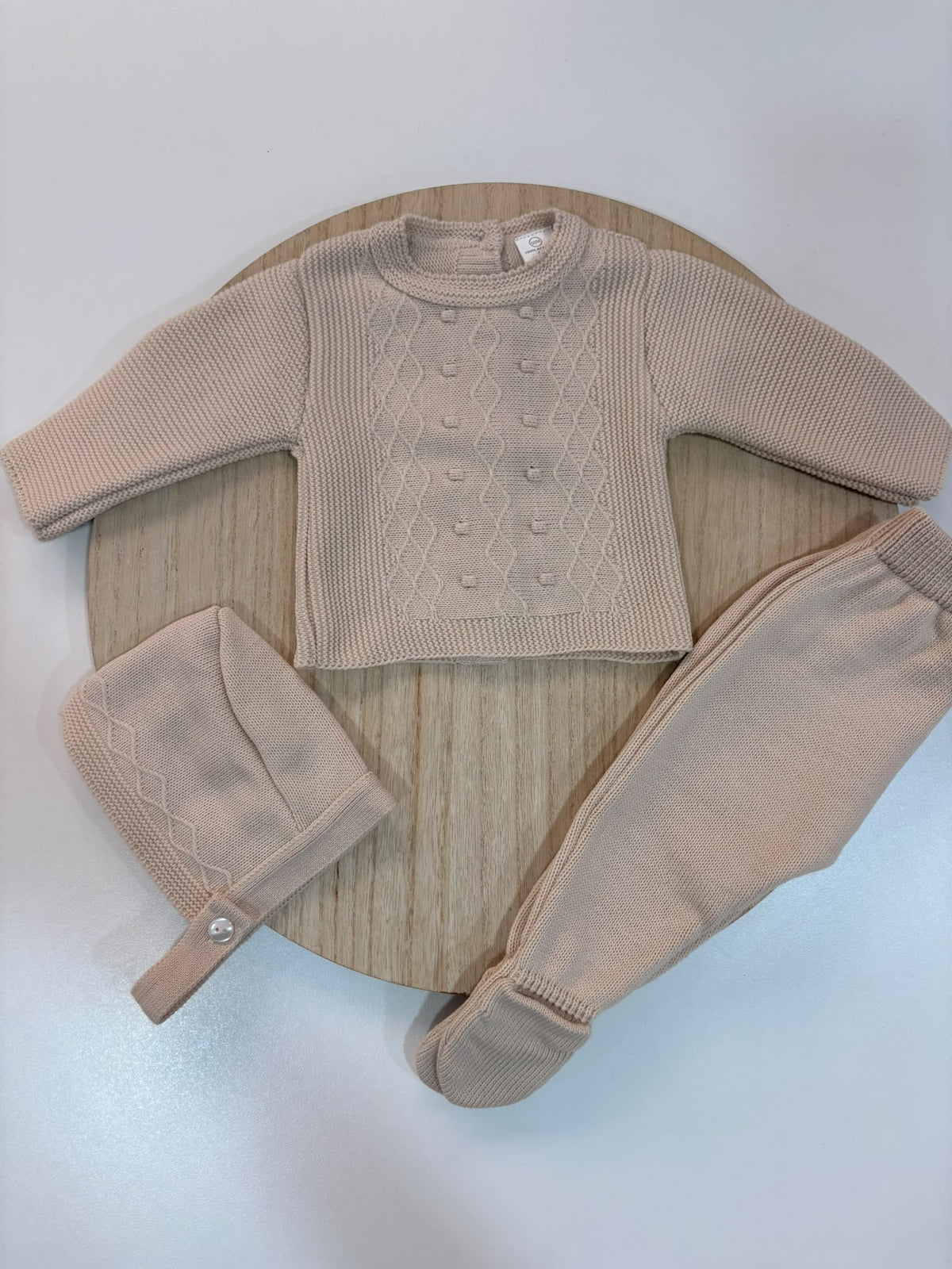 Conjunto de Primera Puesta Beige para Bebé | 00 a 6 Meses