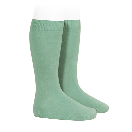 Calcetines altos básicos punto liso jade – Cóndor 000-16 años
