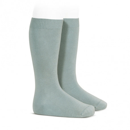 Calcetines altos básicos punto liso verde seco – Cóndor 000-16 años