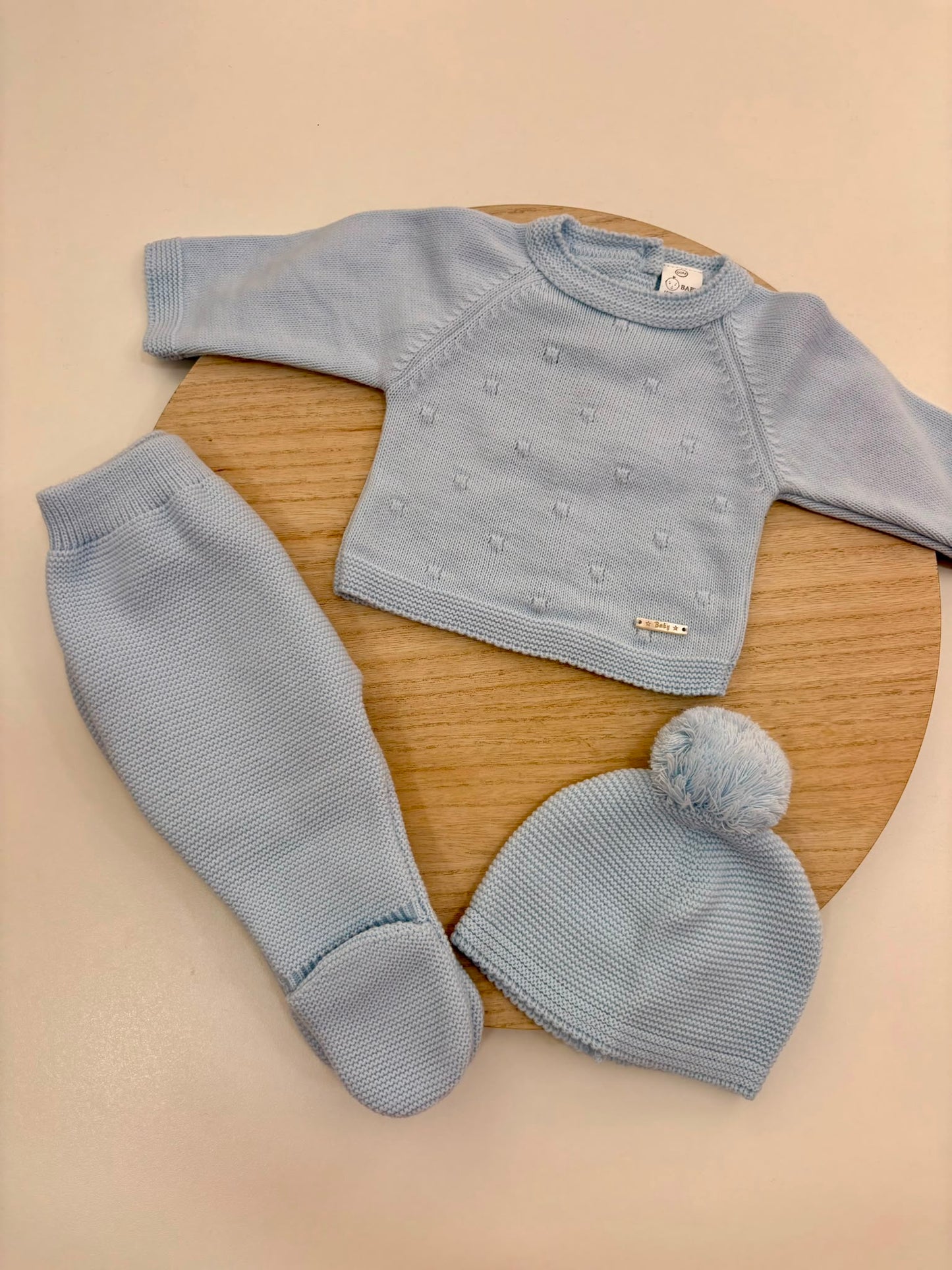 Conjunto de Primera Puesta Celeste para Bebé con Gorro y Polaina | Siju Moda Infantil