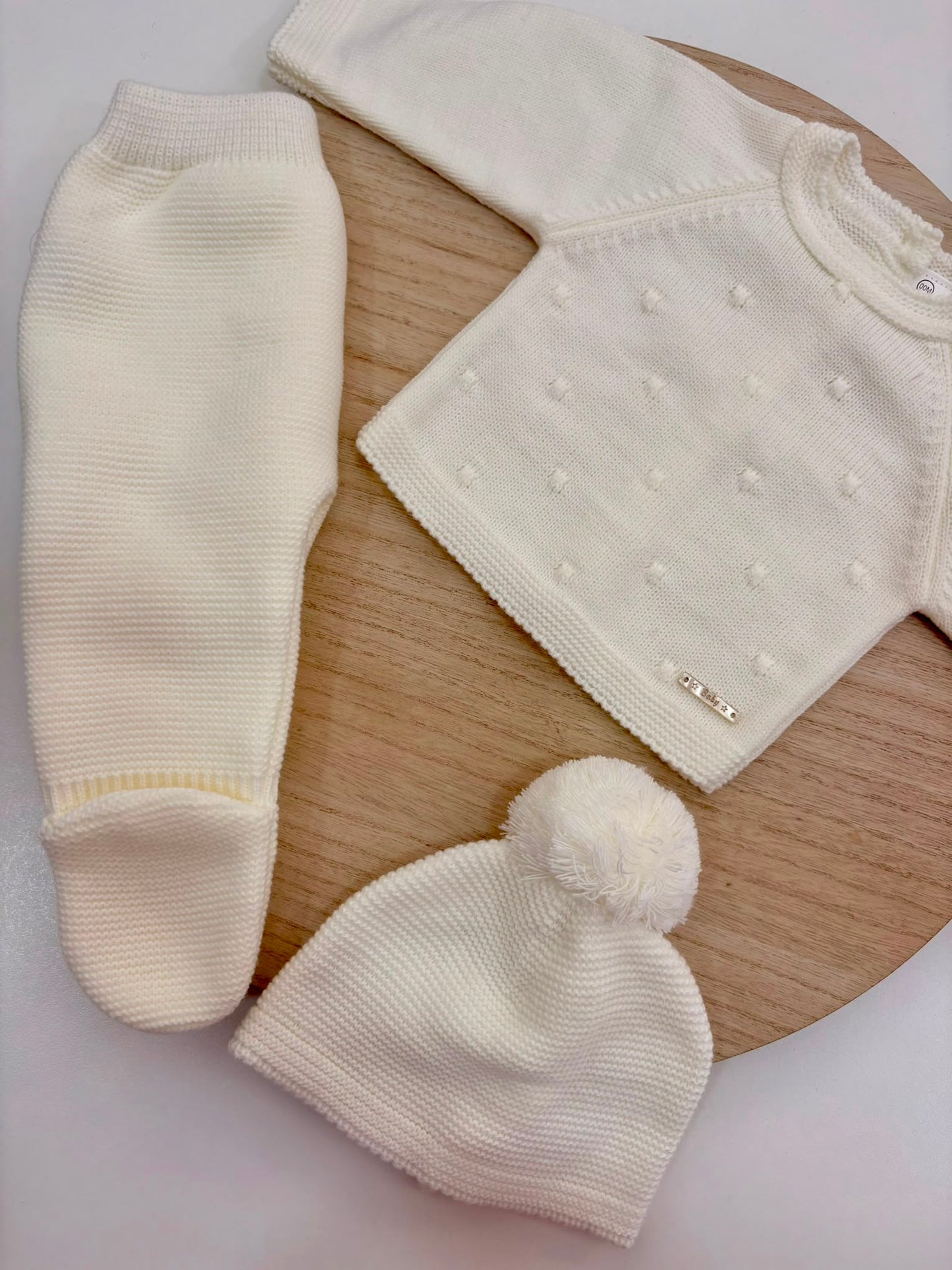 Conjunto de Primera Puesta Marfil para Bebé con Gorro y Polaina | Siju Moda Infantil